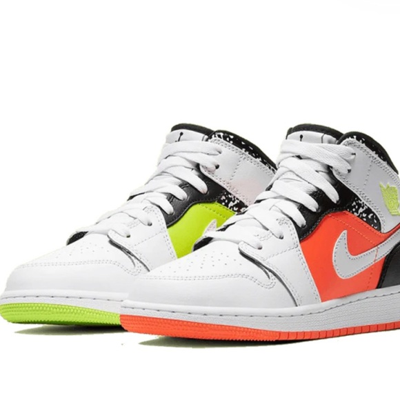 Nike Other - Nike Air Jordan 1 limited Edition